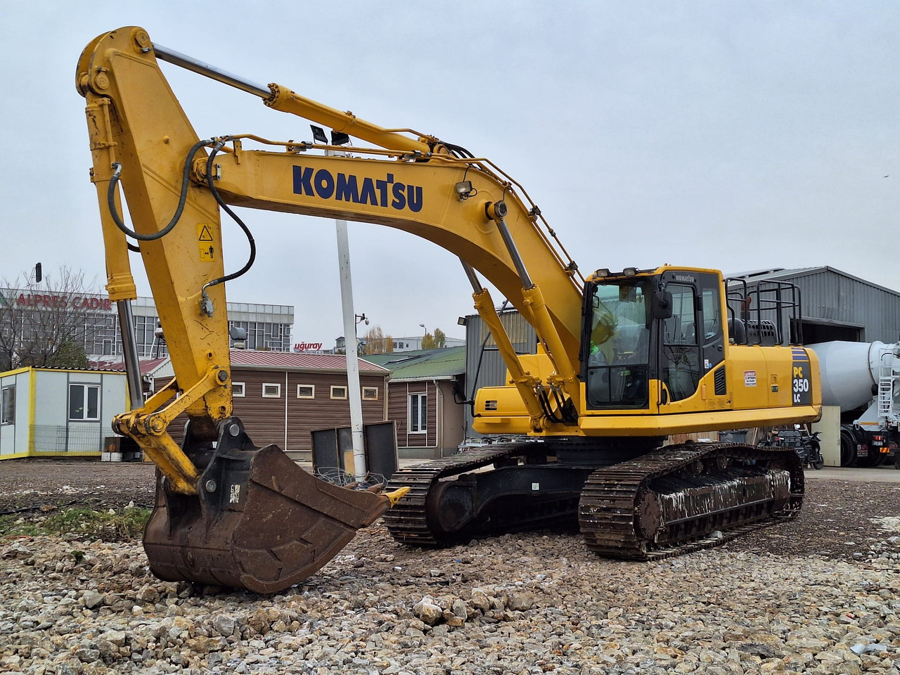 KOMATSU PC 350 LC - 8MO - حفار زاحف: صورة 1 KOMATSU PC 350 LC - 8MO - حفار زاحف: صورة 1