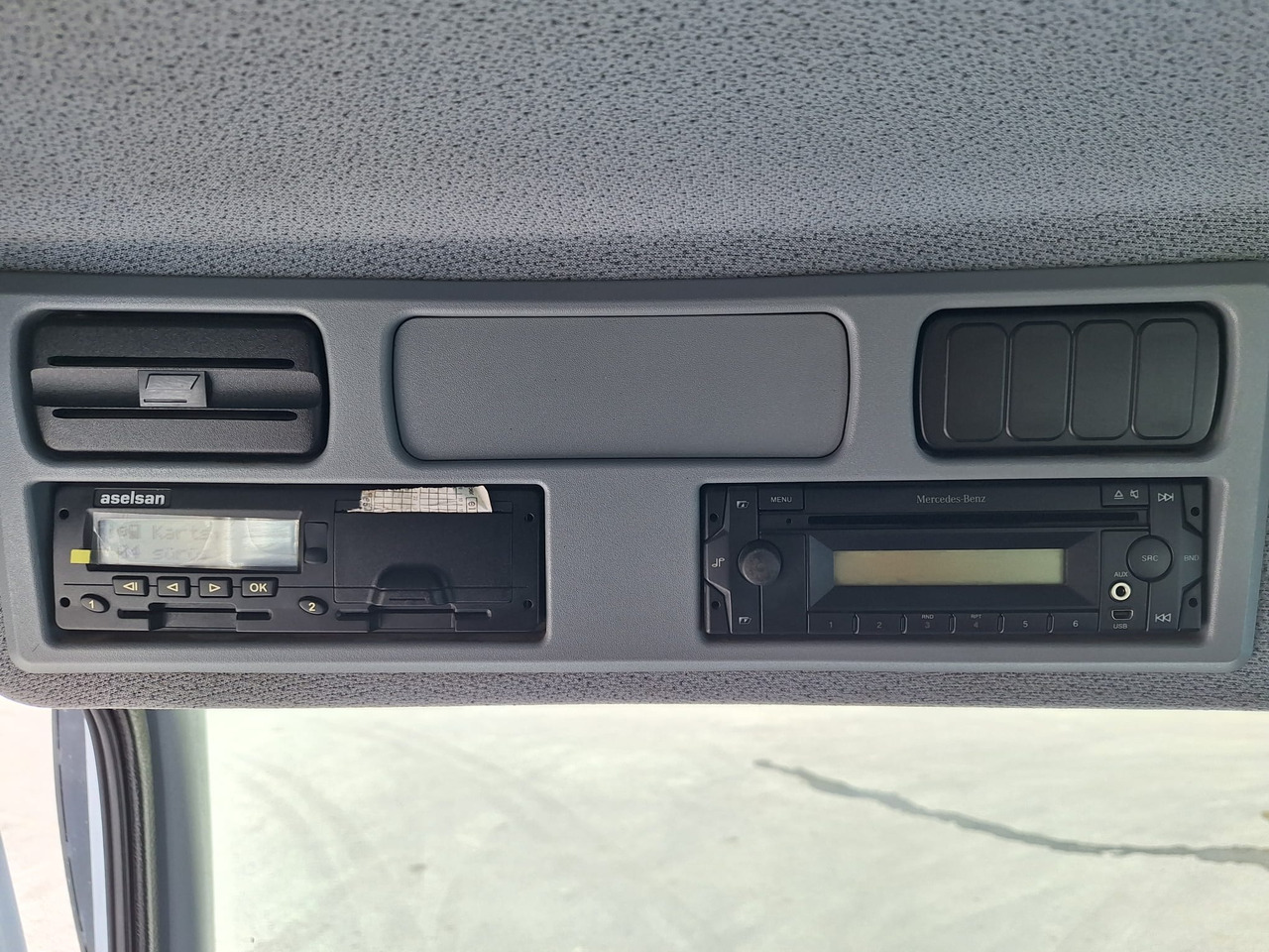 تأجير MERCEDES-BENZ AXOR 4140 ZOOMLION 43X-5RZ MERCEDES-BENZ AXOR 4140 ZOOMLION 43X-5RZ: صورة 19