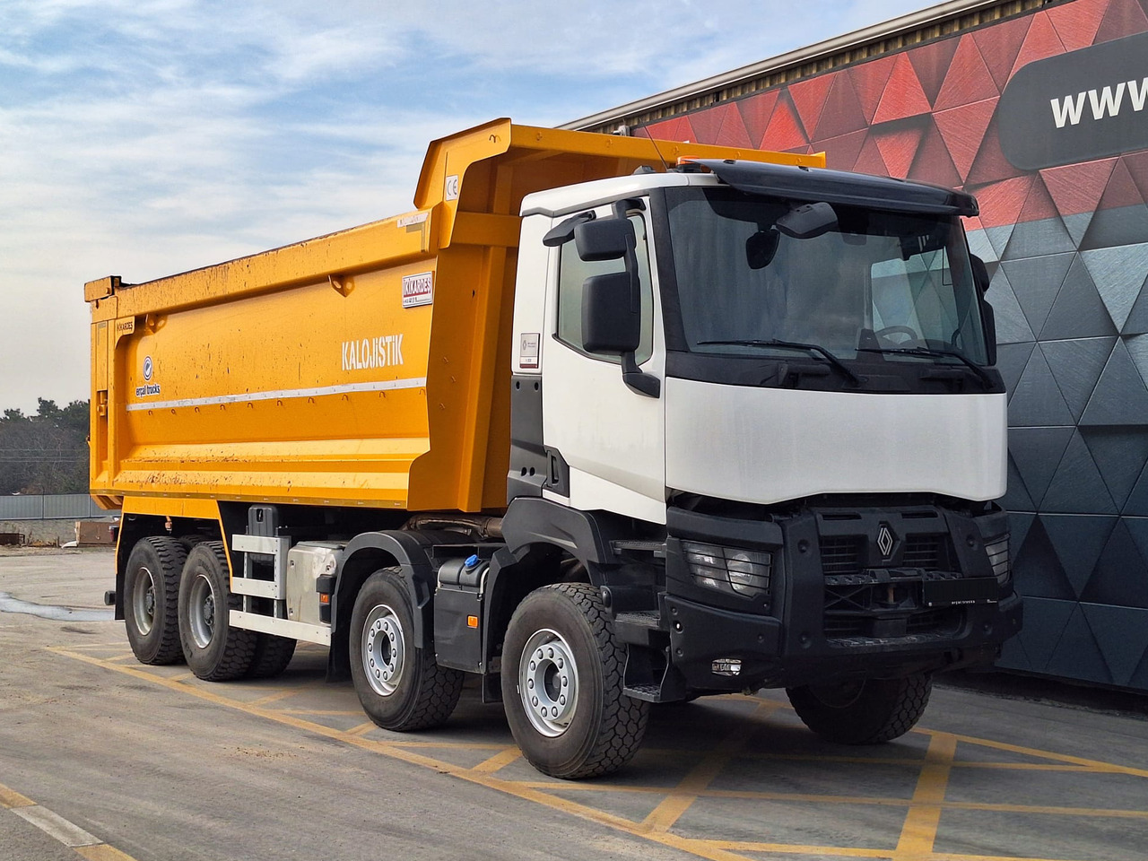 RENAULT K 520 - شاحنة قلاب: صورة 3 RENAULT K 520 - شاحنة قلاب: صورة 3