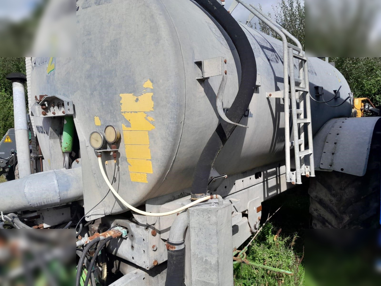 2006 JOSKIN KOMFORT 2 10000S - صهريج السماد السائل: صورة 4 2006 JOSKIN KOMFORT 2 10000S - صهريج السماد السائل: صورة 4