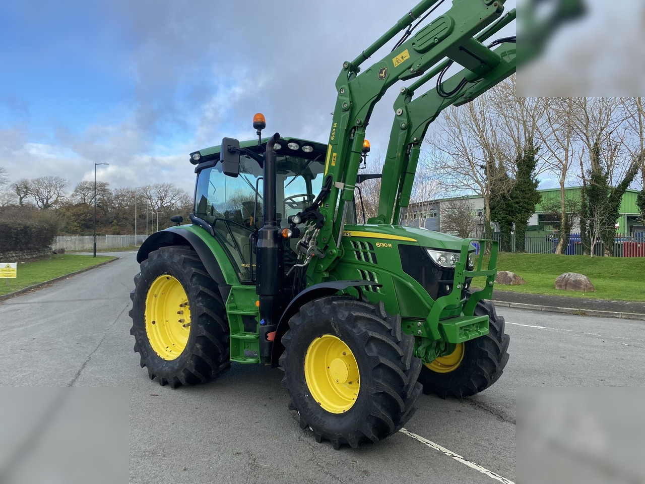 2019 JOHN DEERE 6130R - جرار: صورة 2 2019 JOHN DEERE 6130R - جرار: صورة 2