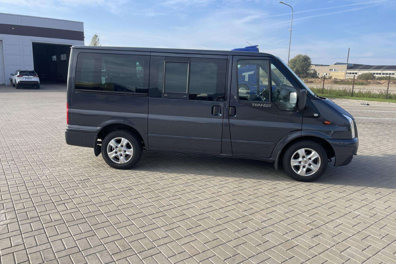 Ford Transit - حافلة صغيرة, ميكروباص: صورة 3 Ford Transit - حافلة صغيرة, ميكروباص: صورة 3