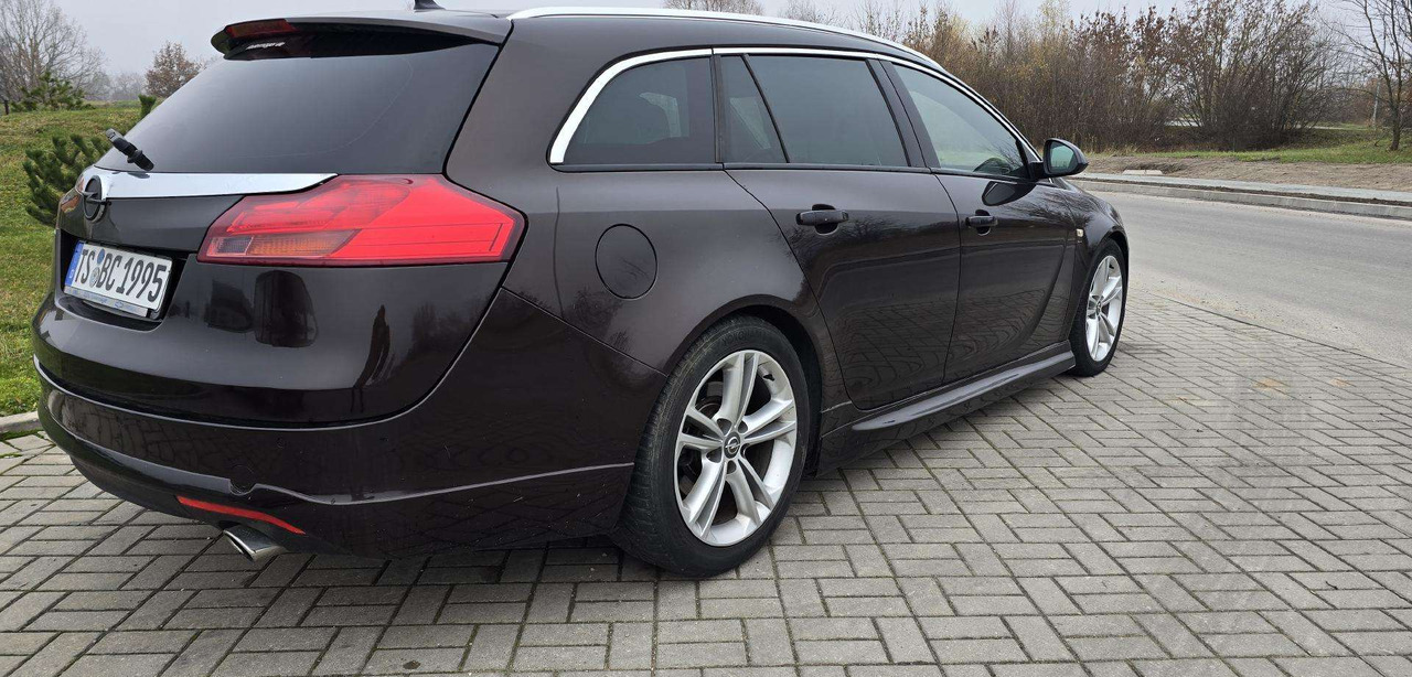 سيارة ستيشن Opel Insignia: صورة 6