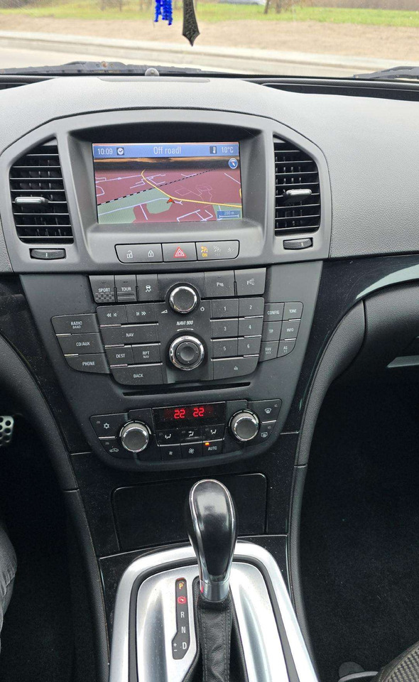 سيارة ستيشن Opel Insignia: صورة 9