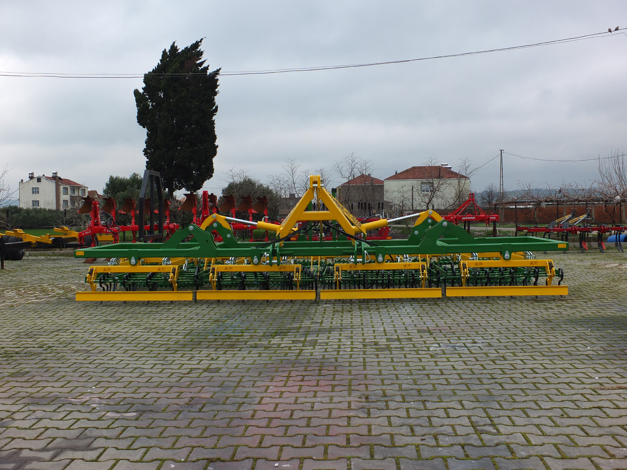 Modonex MT-600R Combine - معدات حرث التربة: صورة 4 Modonex MT-600R Combine - معدات حرث التربة: صورة 4