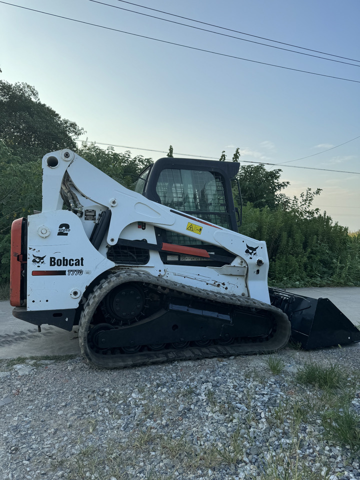 BOBCAT T770 skid steer loader American original Mining/Agriculture/Urban Construction - اللودر المجنزر صغير: صورة 5 BOBCAT T770 skid steer loader American original Mining/Agriculture/Urban Construction - اللودر المجنزر صغير: صورة 5
