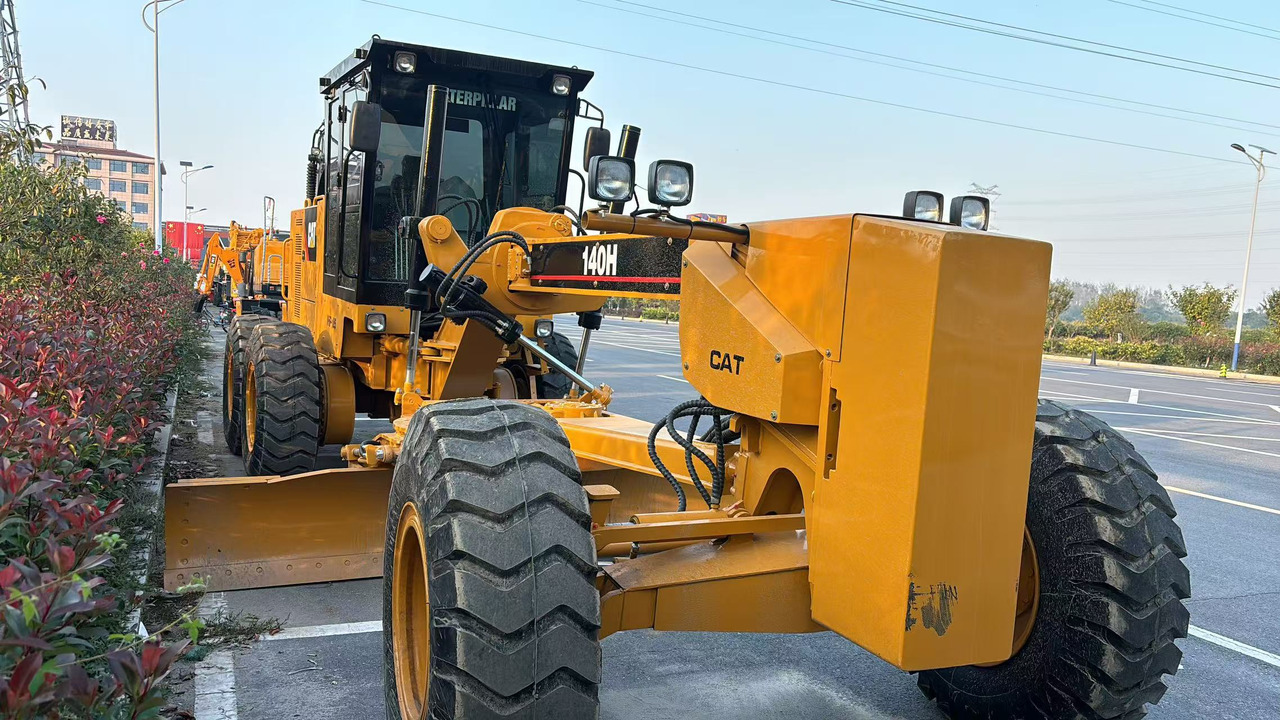 CATERPILLAR 140H used motor grader source supplier - ماكينة تسوية: صورة 2 CATERPILLAR 140H used motor grader source supplier - ماكينة تسوية: صورة 2