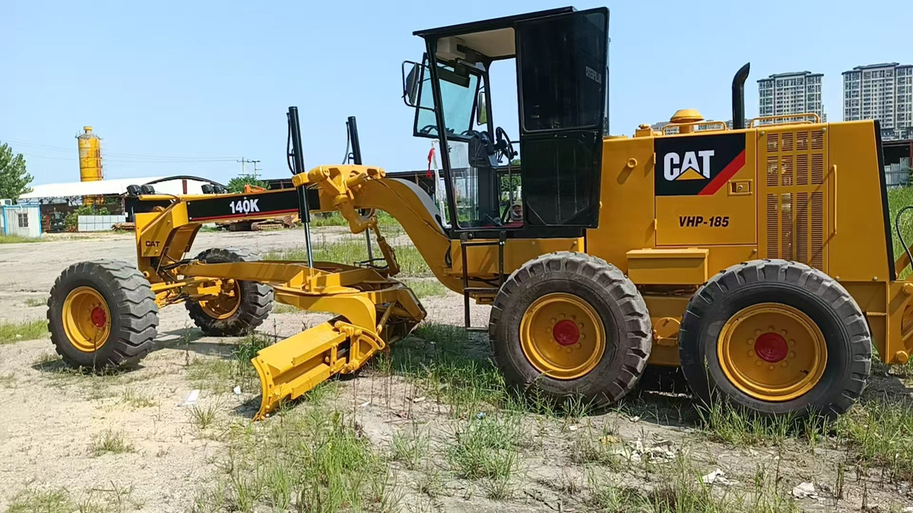 CATERPILLAR 140K used motor grader low price USA brand caterpillar - ماكينة تسوية: صورة 1 CATERPILLAR 140K used motor grader low price USA brand caterpillar - ماكينة تسوية: صورة 1