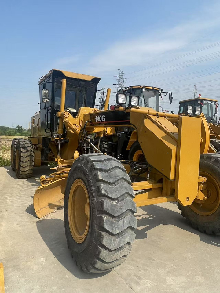 CATERPILLAR 140g used motor grader Source supply low price Road construction equipment - ماكينة تسوية: صورة 5 CATERPILLAR 140g used motor grader Source supply low price Road construction equipment - ماكينة تسوية: صورة 5