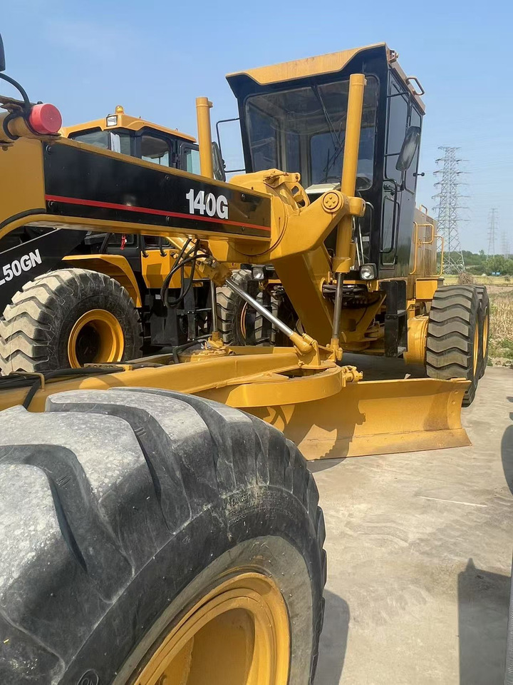 CATERPILLAR 140g used motor grader Source supply low price Road construction equipment - ماكينة تسوية: صورة 4 CATERPILLAR 140g used motor grader Source supply low price Road construction equipment - ماكينة تسوية: صورة 4