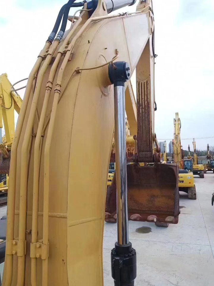 CATERPILLAR 325C used excavator low price for sale - حفار زاحف: صورة 5 CATERPILLAR 325C used excavator low price for sale - حفار زاحف: صورة 5