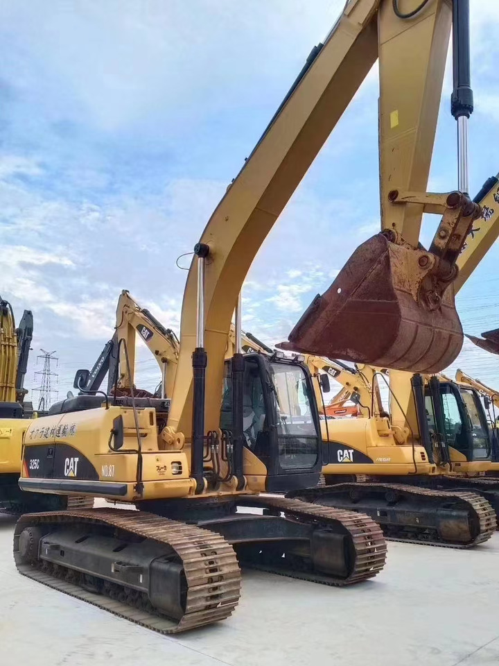 CATERPILLAR 325C used excavator low price for sale - حفار زاحف: صورة 1 CATERPILLAR 325C used excavator low price for sale - حفار زاحف: صورة 1