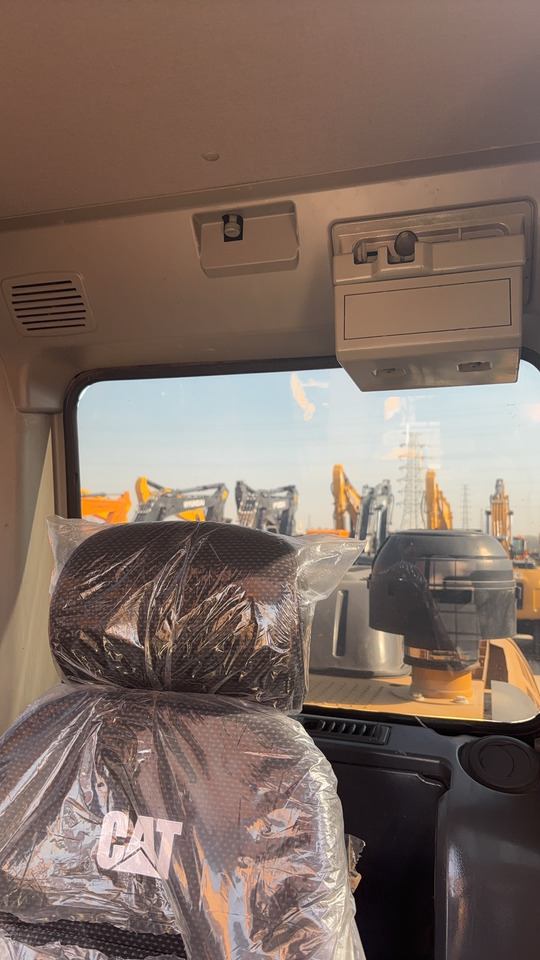 CATERPILLAR 330D2L used excavator source supply - حفار زاحف: صورة 5 CATERPILLAR 330D2L used excavator source supply - حفار زاحف: صورة 5
