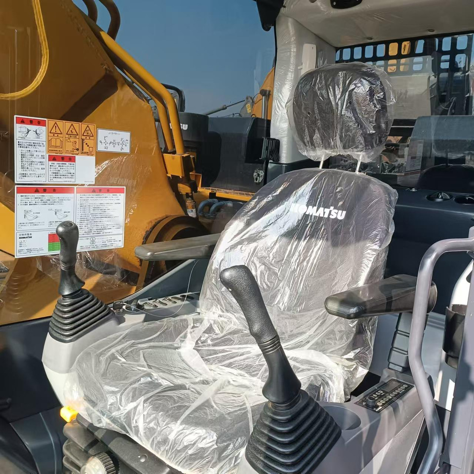 KOMATSU pc450-8 PC450-8 Used Machinery: Fuel-efficient and durable, specially designed for mining/earthwork - حفار زاحف: صورة 4 KOMATSU pc450-8 PC450-8 Used Machinery: Fuel-efficient and durable, specially designed for mining/earthwork - حفار زاحف: صورة 4