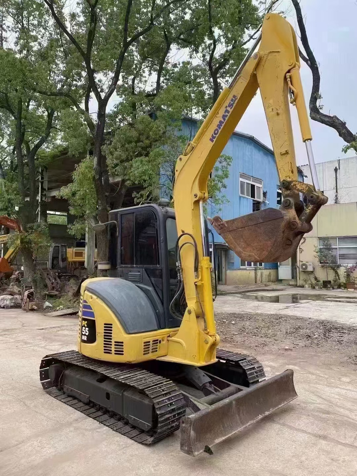 KOMATSU pc55mr mini excavator low price for sale - حفار صغير: صورة 1 KOMATSU pc55mr mini excavator low price for sale - حفار صغير: صورة 1