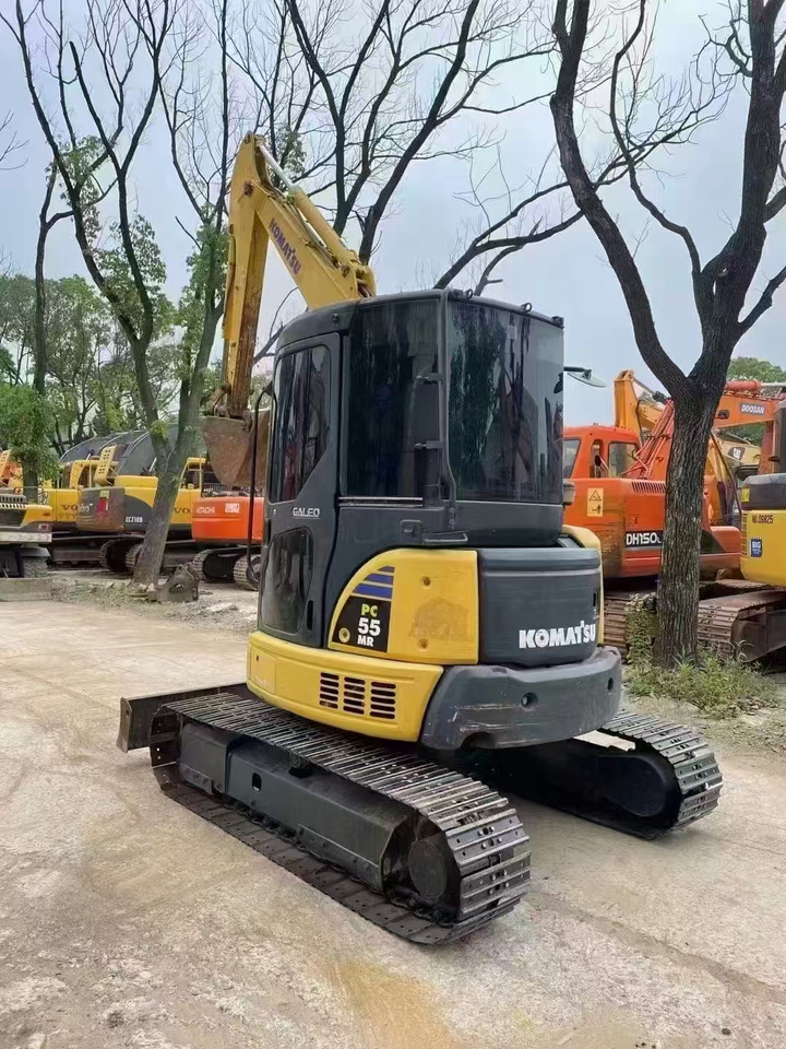 KOMATSU pc55mr mini excavator low price for sale - حفار صغير: صورة 3 KOMATSU pc55mr mini excavator low price for sale - حفار صغير: صورة 3