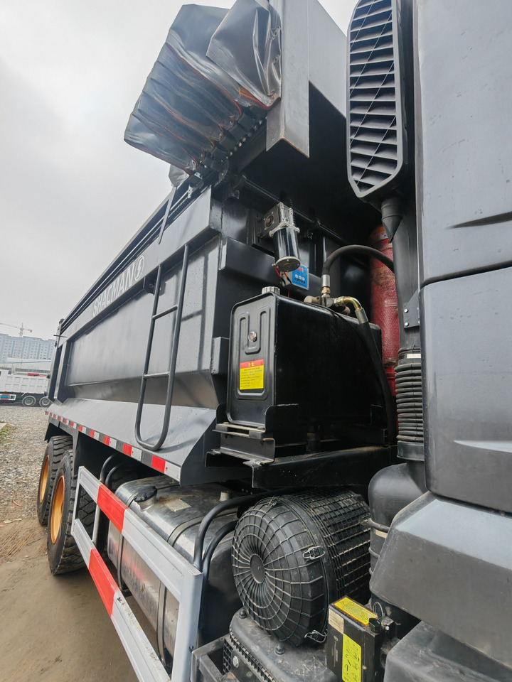 SHACMAN X3000 6x4 dump truck - شاحنة قلاب التعدين: صورة 5 SHACMAN X3000 6x4 dump truck - شاحنة قلاب التعدين: صورة 5