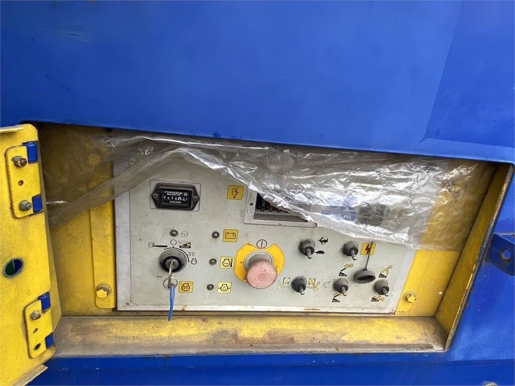 Aichi SR 182 - مرفاع تلسكوبي: صورة 3 Aichi SR 182 - مرفاع تلسكوبي: صورة 3