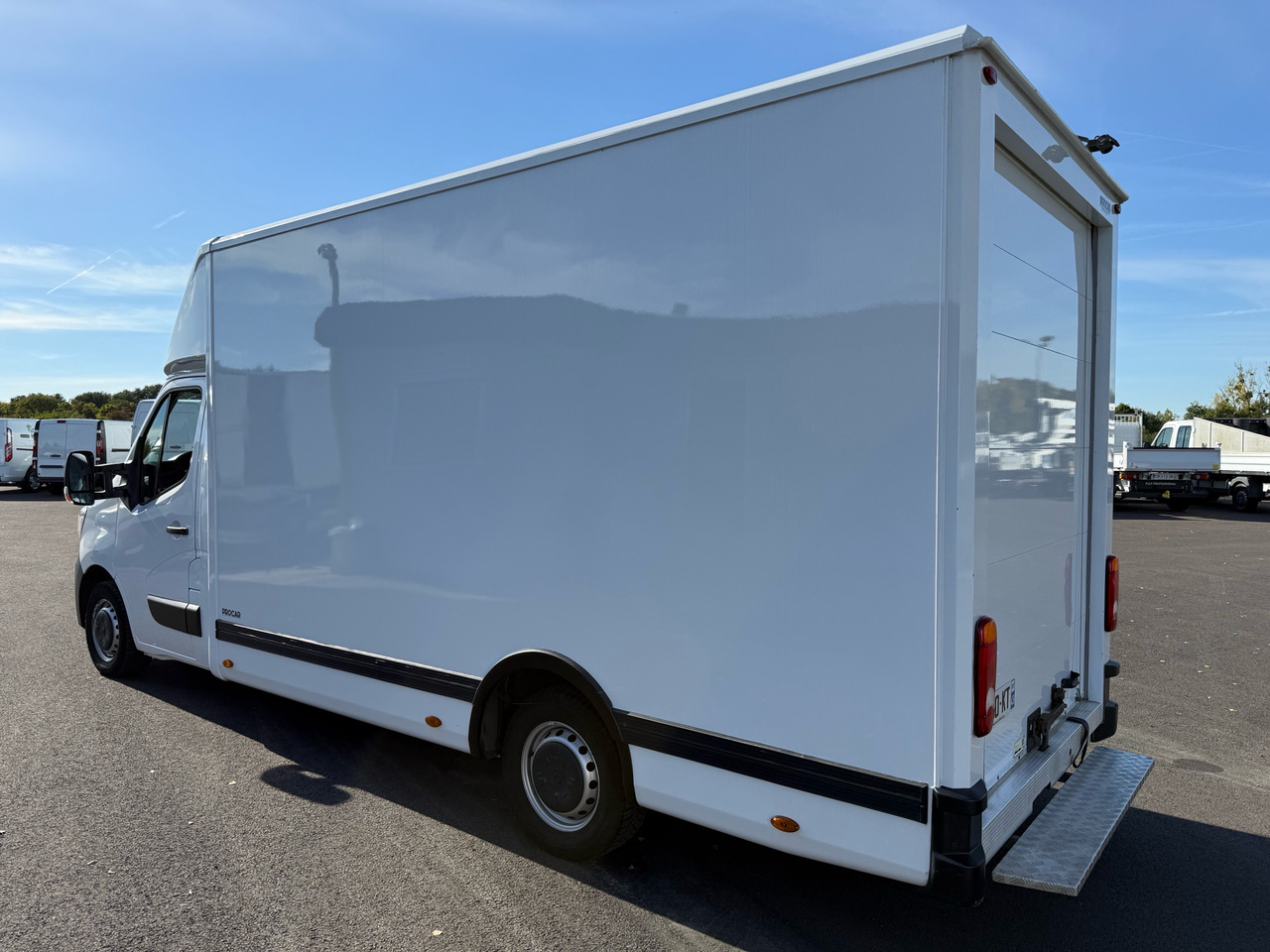 RENAULT MASTER 2.3 DCI 165 Planché Cabine Procar - شاحنة بصندوق مغلق: صورة 4 RENAULT MASTER 2.3 DCI 165 Planché Cabine Procar - شاحنة بصندوق مغلق: صورة 4