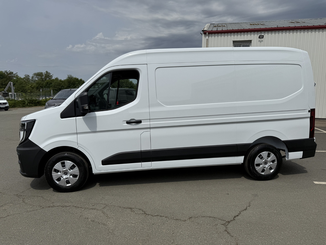 RENAULT MASTER 3T5 L2H2 EXTRA 2.0DCI150 - فان: صورة 5 RENAULT MASTER 3T5 L2H2 EXTRA 2.0DCI150 - فان: صورة 5