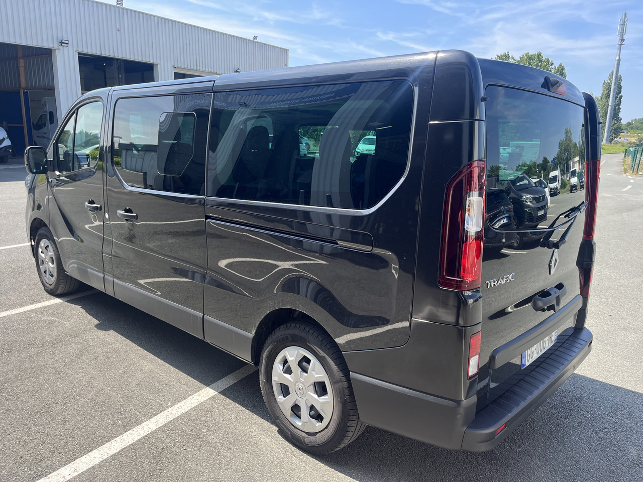 RENAULT TRAFIC 2.0DCI150 L2H1 - حافلة صغيرة, ميكروباص: صورة 3 RENAULT TRAFIC 2.0DCI150 L2H1 - حافلة صغيرة, ميكروباص: صورة 3
