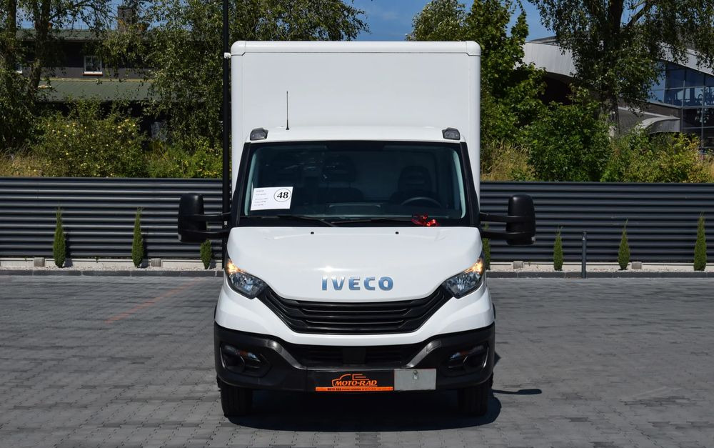 Iveco DAILY 35C16 / 2.3 - 160 KM / 3 OSOBY / DO 3,5 TONY / KONTENER / DOSTAWCZE / WINDA PALFINGER / KLIMA / 2022 / SERWISOWANY / SPROWADZONY Z NIEMIEC - شاحنة بصندوق مغلق: صورة 2 Iveco DAILY 35C16 / 2.3 - 160 KM / 3 OSOBY / DO 3,5 TONY / KONTENER / DOSTAWCZE / WINDA PALFINGER / KLIMA / 2022 / SERWISOWANY / SPROWADZONY Z NIEMIEC - شاحنة بصندوق مغلق: صورة 2