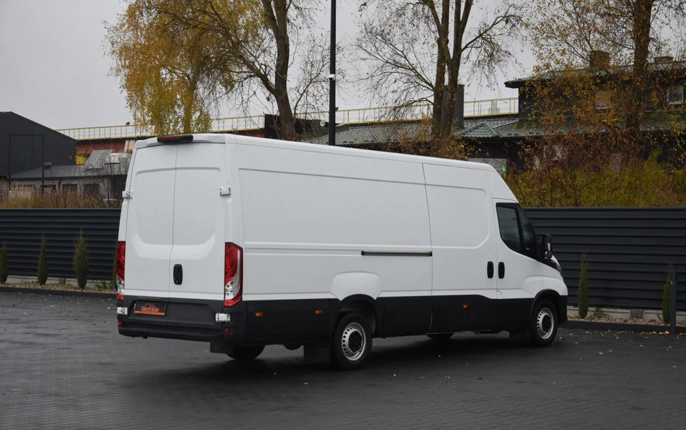 Iveco DAILY MAXI 35S16 / 2.3 - 160 KM / NOWY MODEL / 3 OSOBY / DOSTAWCZE / BLASZAK / KLIMA / CZUJNIKI COFANIA / TRYB CITY-ECO / 2023 / SERWISOWANY / SPROWADZONY Z NIEMIEC - فان: صورة 5 Iveco DAILY MAXI 35S16 / 2.3 - 160 KM / NOWY MODEL / 3 OSOBY / DOSTAWCZE / BLASZAK / KLIMA / CZUJNIKI COFANIA / TRYB CITY-ECO / 2023 / SERWISOWANY / SPROWADZONY Z NIEMIEC - فان: صورة 5