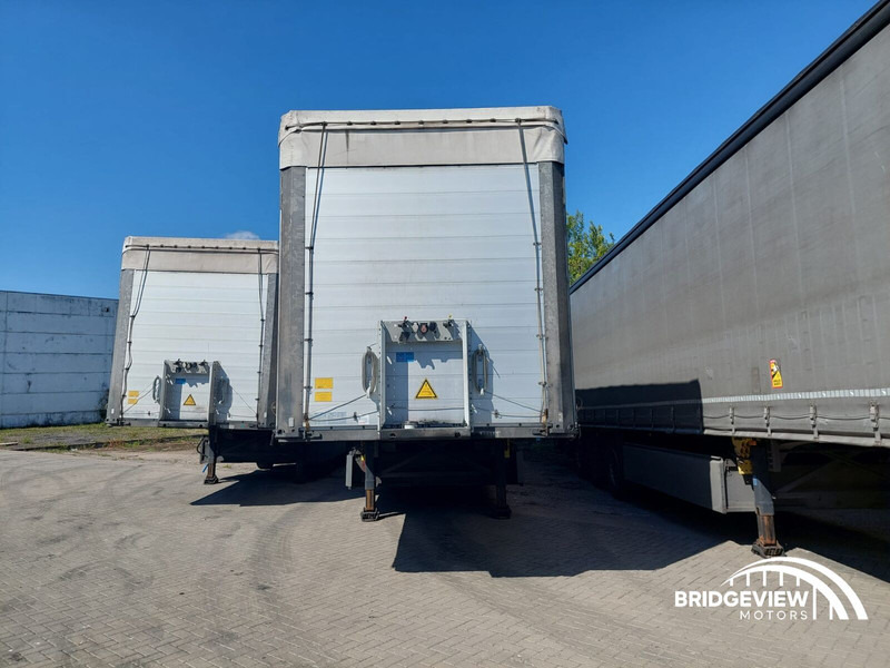 Schmitz Cargobull SCB*S3T - نصف مقطورة بستائر جانبية: صورة 1 Schmitz Cargobull SCB*S3T - نصف مقطورة بستائر جانبية: صورة 1