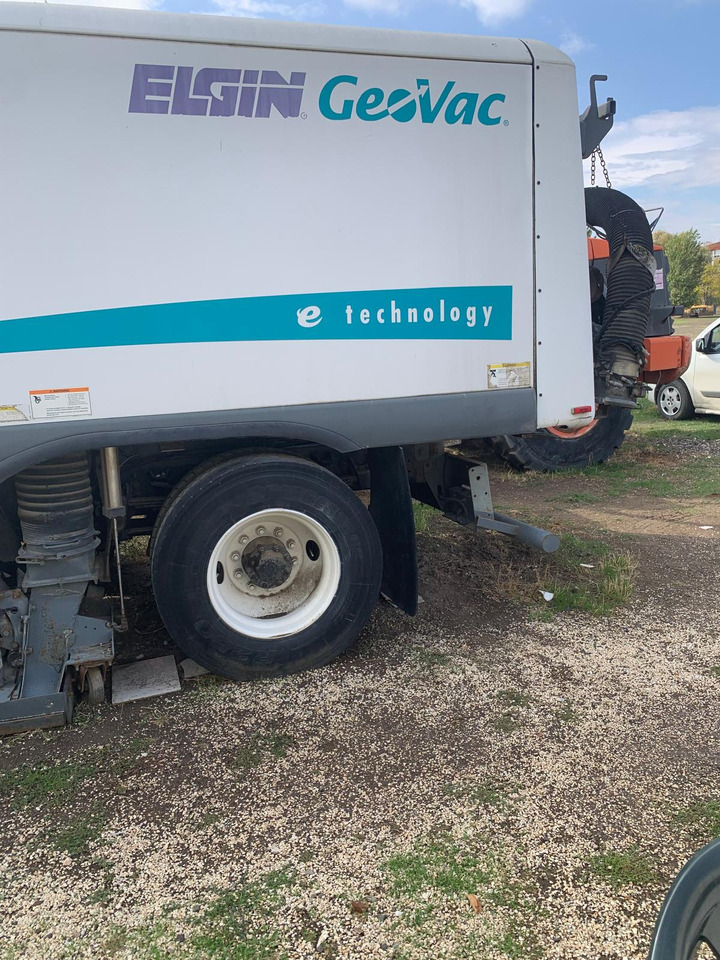 ELGIN GEOVAC VACUUM SWEEPER E TECHNOLOGY - سياره كنس شوارع: صورة 4 ELGIN GEOVAC VACUUM SWEEPER E TECHNOLOGY - سياره كنس شوارع: صورة 4