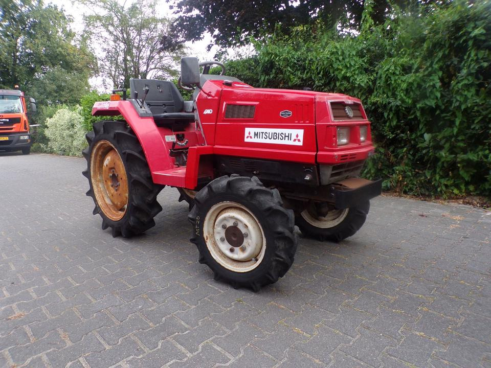 Kleintraktor Mitsubishi MT20 - جرار صغير: صورة 1 Kleintraktor Mitsubishi MT20 - جرار صغير: صورة 1