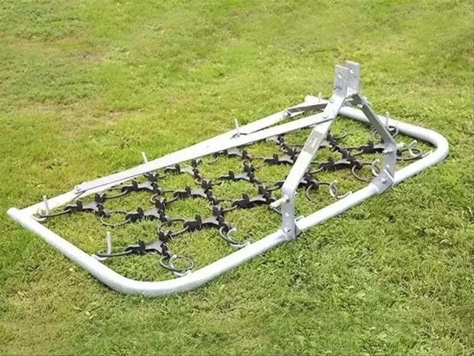 Weidenharken 144-175-205 cm für Kleintraktor - مسفلة ذات جنزير: صورة 1 Weidenharken 144-175-205 cm für Kleintraktor - مسفلة ذات جنزير: صورة 1