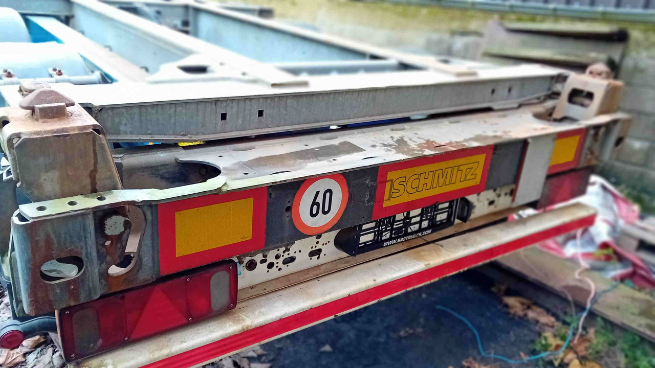 SCHMITZ CARGOBULL châssis porte-conteneur semi-remorque Os - type SGF*3 - adaptable pour conteneur 20' et 40' - ناقل حاوية/ نصف مقطورة بحاوية: صورة 4 SCHMITZ CARGOBULL châssis porte-conteneur semi-remorque Os - type SGF*3 - adaptable pour conteneur 20' et 40' - ناقل حاوية/ نصف مقطورة بحاوية: صورة 4