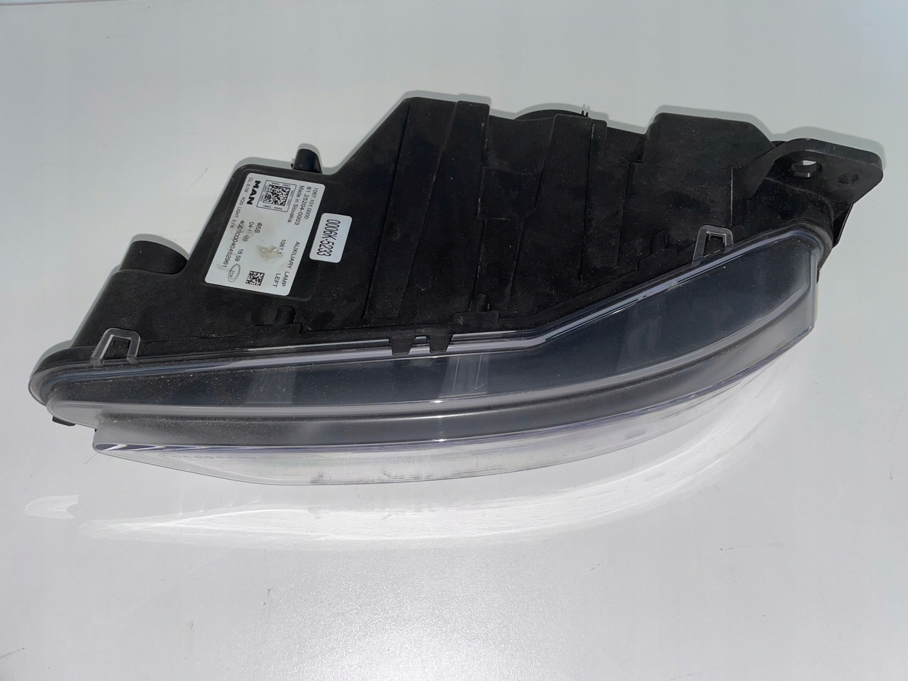 HALOGEN LED MAN TGX TGS 3 81252040003 - المصابيح الأمامية - شاحنة: صورة 2 HALOGEN LED MAN TGX TGS 3 81252040003 - المصابيح الأمامية - شاحنة: صورة 2