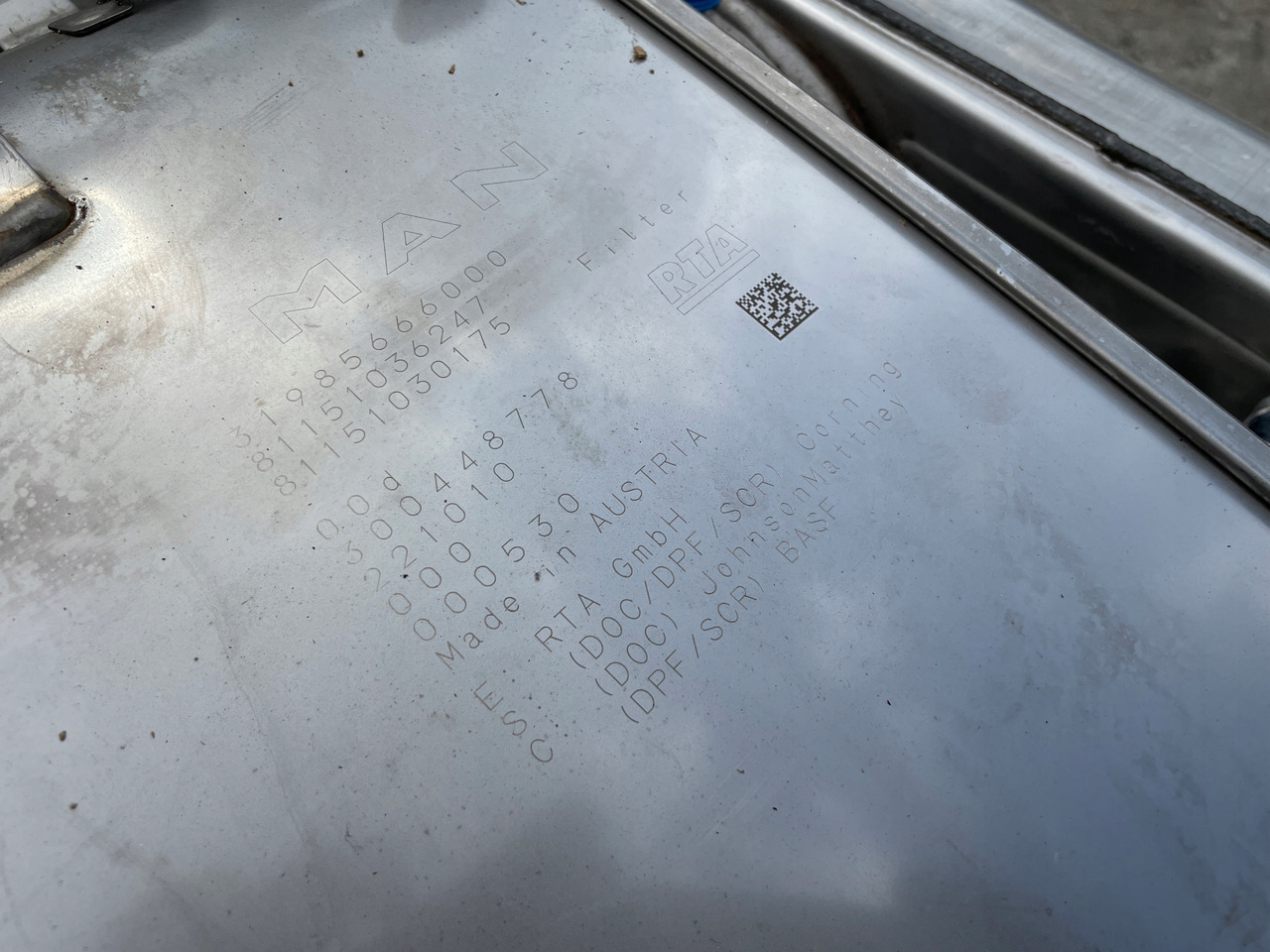 KATALIZATOR MAN TGX TGS EURO 6 DPF TŁUMIK WYDECH 81151036247 - محول حفاز: صورة 5 KATALIZATOR MAN TGX TGS EURO 6 DPF TŁUMIK WYDECH 81151036247 - محول حفاز: صورة 5