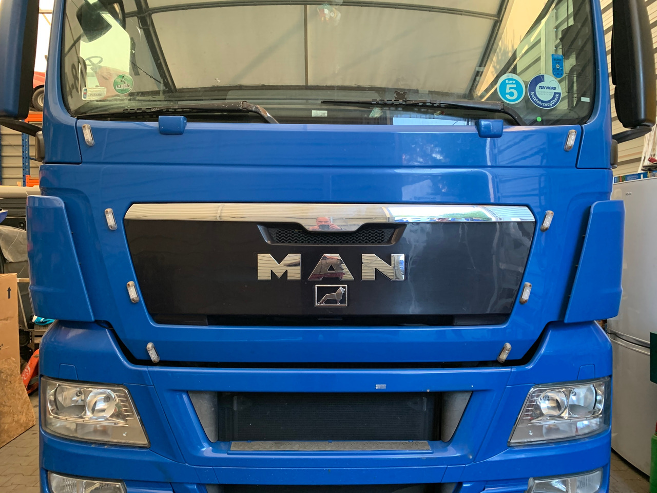 MASKA ATRAPA GRILL POLIK OWIEWKA MAN TGX - غطاء السيارة - شاحنة: صورة 1 MASKA ATRAPA GRILL POLIK OWIEWKA MAN TGX - غطاء السيارة - شاحنة: صورة 1