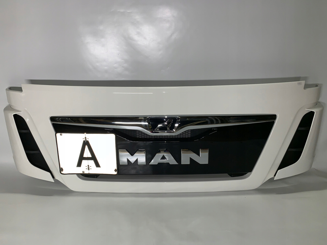 MASKA ATRAPA MAN TGS EURO 6 LIFT 975 - غطاء السيارة - شاحنة: صورة 1 MASKA ATRAPA MAN TGS EURO 6 LIFT 975 - غطاء السيارة - شاحنة: صورة 1