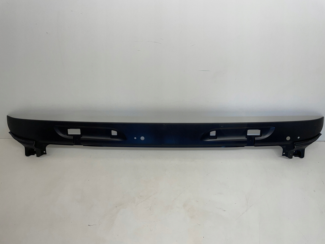 PODSZYBIE OSŁONA MASKOWNICA DAF CF 1980795 - الزجاج الأمامي - شاحنة: صورة 1 PODSZYBIE OSŁONA MASKOWNICA DAF CF 1980795 - الزجاج الأمامي - شاحنة: صورة 1