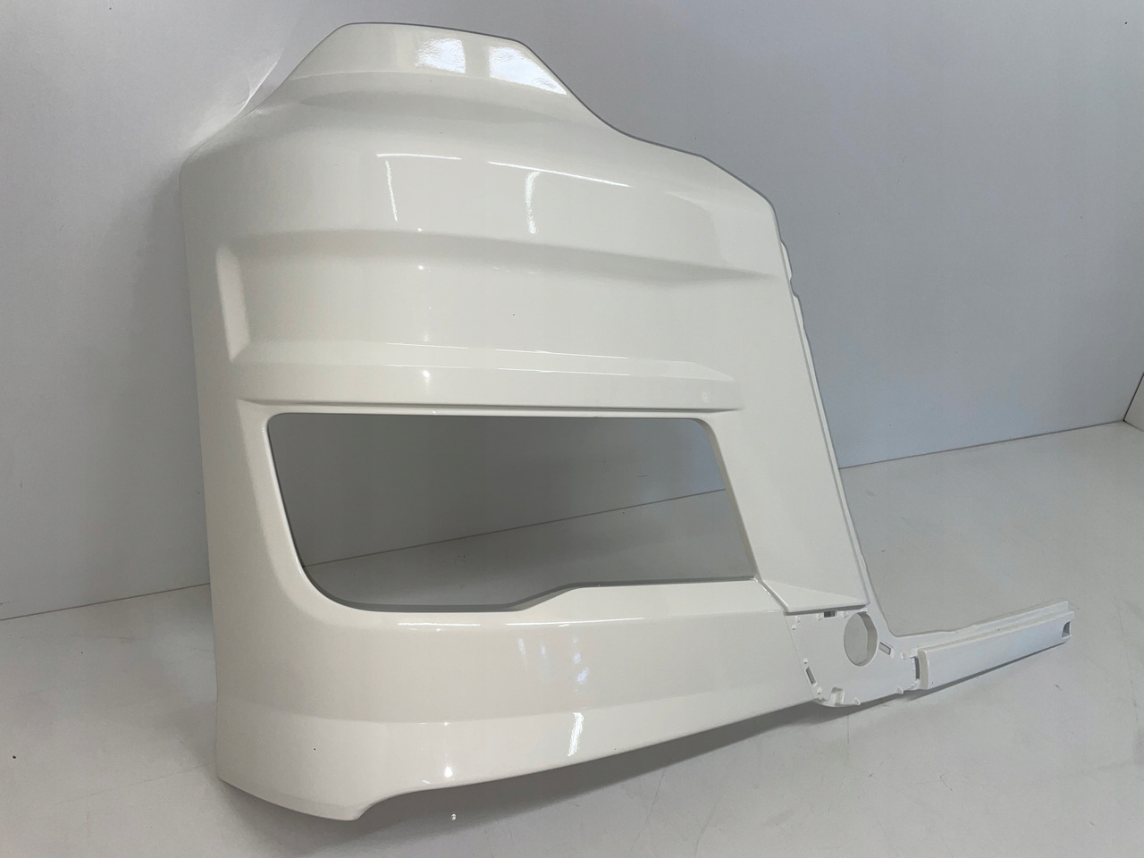 PRAWA OSŁONA ZDERZAKA ZDERZAK OKULAR MAN TGX3 TG3 TGX 3 81416142280 - مصد - شاحنة: صورة 2 PRAWA OSŁONA ZDERZAKA ZDERZAK OKULAR MAN TGX3 TG3 TGX 3 81416142280 - مصد - شاحنة: صورة 2