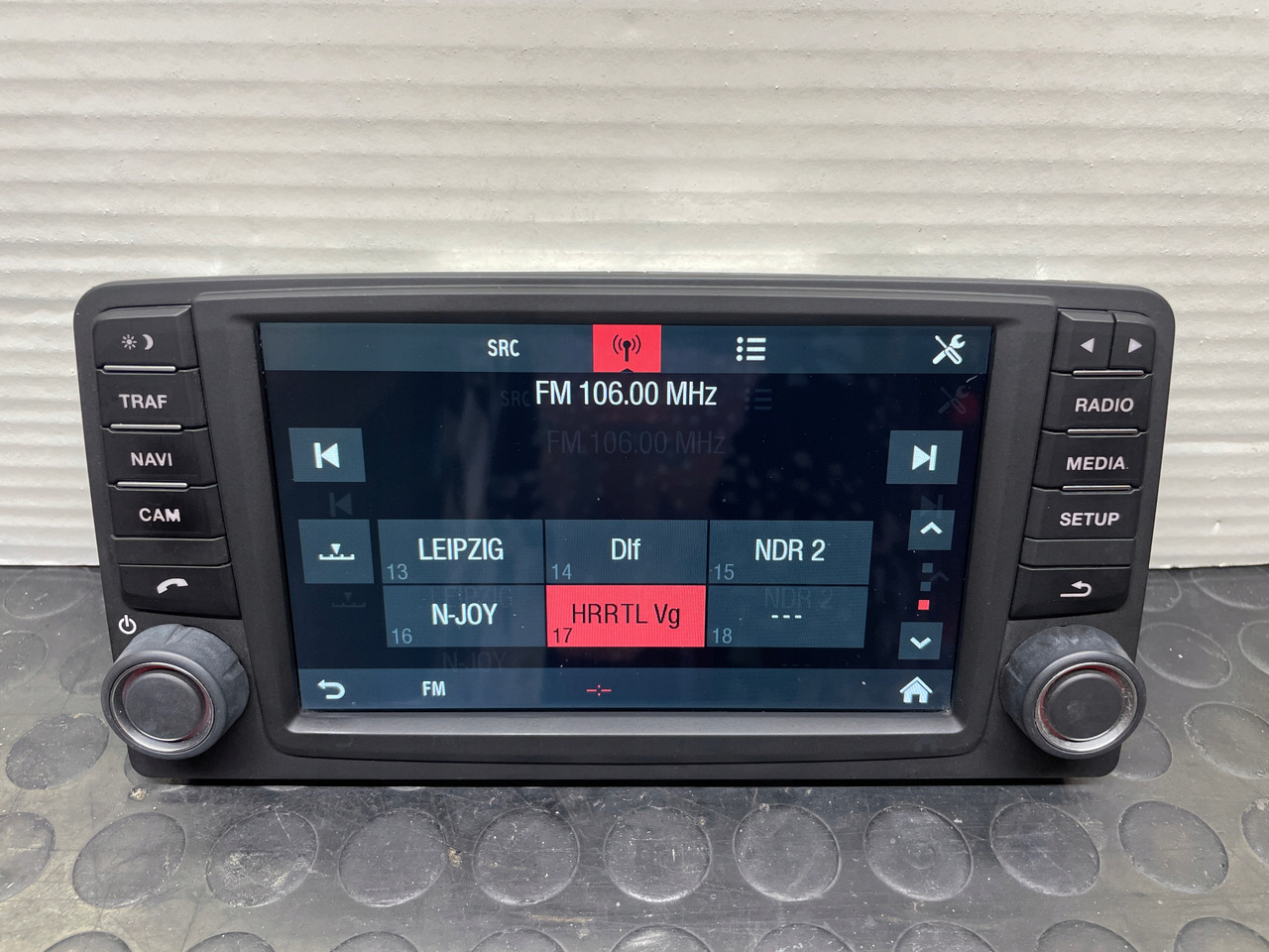 RADIO NAWIGACJA MAN TGS TGX EURO 6 81281006050 81281006043 - نظام الملاحة - شاحنة: صورة 1 RADIO NAWIGACJA MAN TGS TGX EURO 6 81281006050 81281006043 - نظام الملاحة - شاحنة: صورة 1