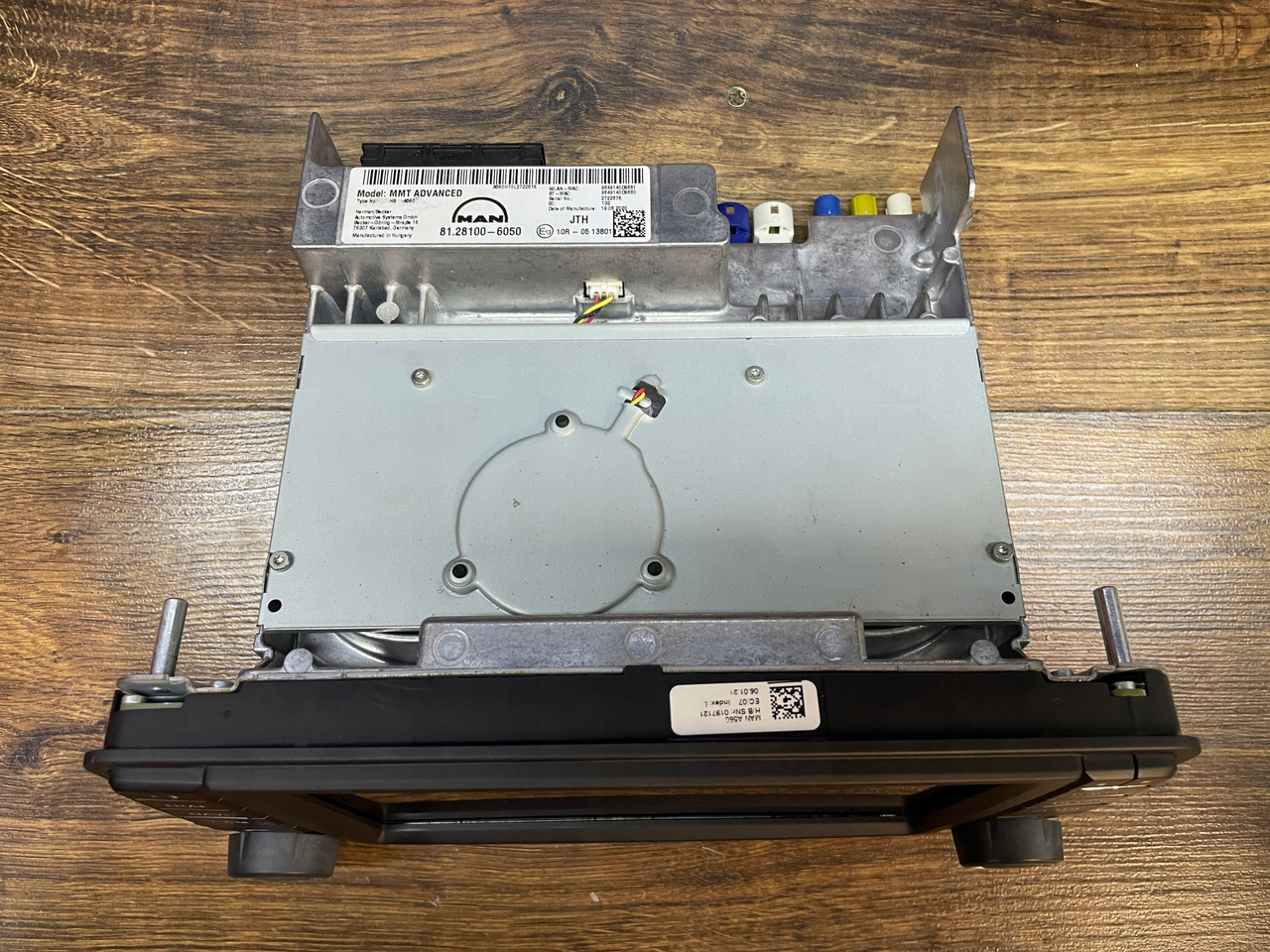 RADIO NAWIGACJA MAN TGS TGX EURO 6 81281006050 - نظام الملاحة - شاحنة: صورة 4 RADIO NAWIGACJA MAN TGS TGX EURO 6 81281006050 - نظام الملاحة - شاحنة: صورة 4