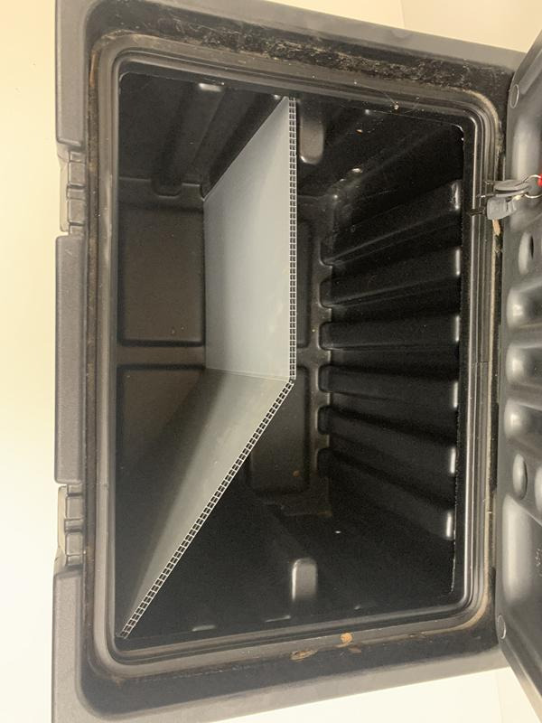 SKRZYNIA NARZĘDZIOWA SCHMITZ KRONE KOGEL WIELTON - هيكل السيارة الخارجية - شاحنة: صورة 4 SKRZYNIA NARZĘDZIOWA SCHMITZ KRONE KOGEL WIELTON - هيكل السيارة الخارجية - شاحنة: صورة 4