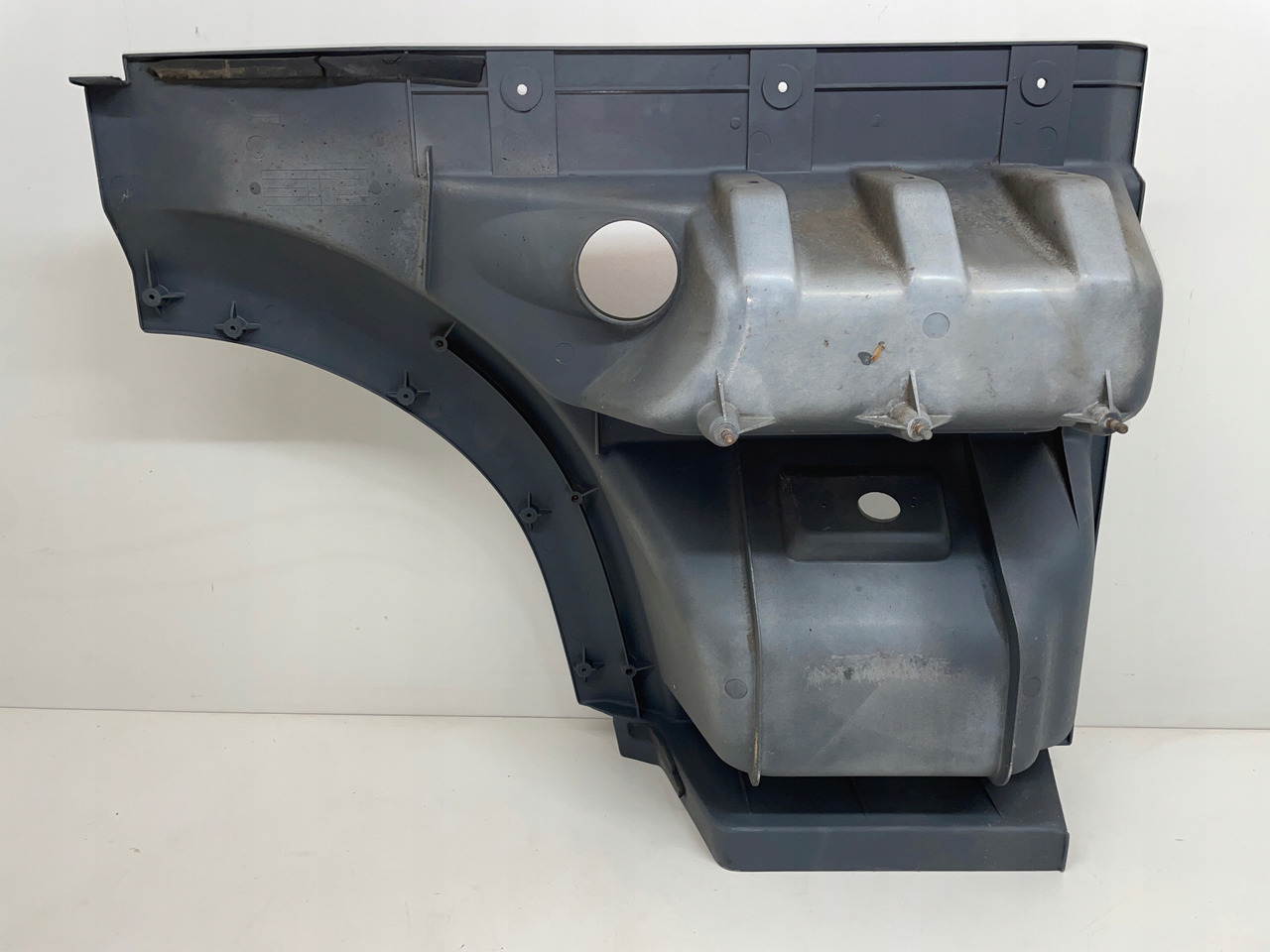 STOPNICA STOPIEŃ DAF XF 105 1836304 1836306 - موطئ القدم - شاحنة: صورة 2 STOPNICA STOPIEŃ DAF XF 105 1836304 1836306 - موطئ القدم - شاحنة: صورة 2