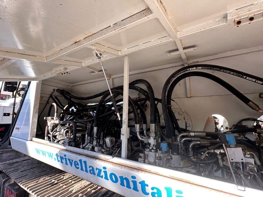 Mait HR130 - ناقلة الأكوام: صورة 4 Mait HR130 - ناقلة الأكوام: صورة 4