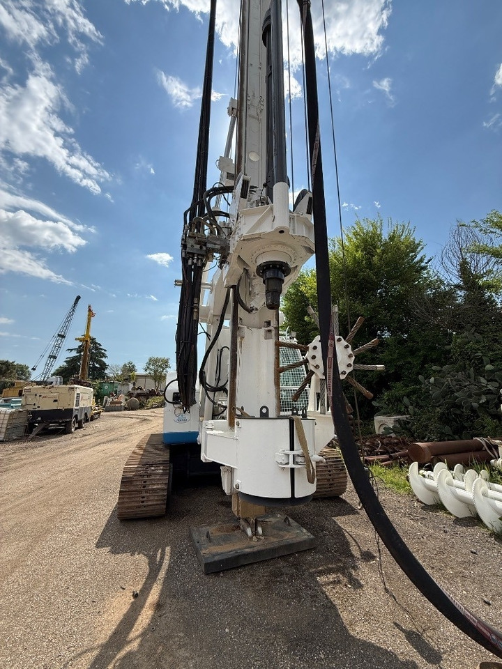 Soilmec R 210 - ناقلة الأكوام: صورة 2 Soilmec R 210 - ناقلة الأكوام: صورة 2