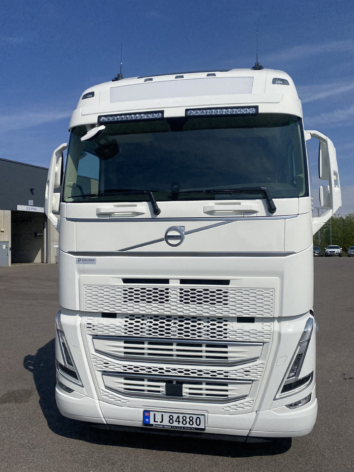 Volvo FH500 - رأس تريلا: صورة 2 Volvo FH500 - رأس تريلا: صورة 2