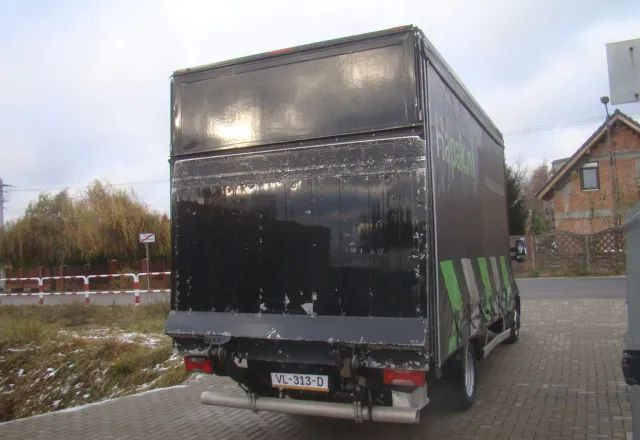 Iveco DAILY 35 C 15 3.0TDI FIRANA Z PRAWEJ STRONY 3.5T DMC WINDA - شاحنة بصندوق مغلق: صورة 5 Iveco DAILY 35 C 15 3.0TDI FIRANA Z PRAWEJ STRONY 3.5T DMC WINDA - شاحنة بصندوق مغلق: صورة 5