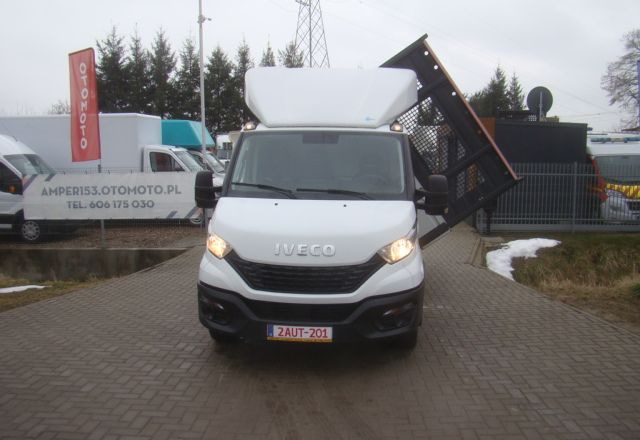 Iveco DAILY 35 C 15 3.5T 4.60M 3.5T NA HAKU CLIMATRONIC - قلاب صغير: صورة 2 Iveco DAILY 35 C 15 3.5T 4.60M 3.5T NA HAKU CLIMATRONIC - قلاب صغير: صورة 2