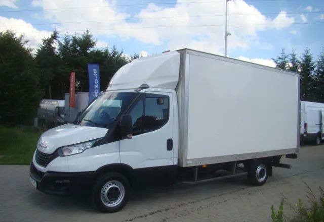 Iveco DAILY 35 S 16 3.0TDI WINDA 3.5T 4.20M - شاحنة بصندوق مغلق: صورة 2 Iveco DAILY 35 S 16 3.0TDI WINDA 3.5T 4.20M - شاحنة بصندوق مغلق: صورة 2