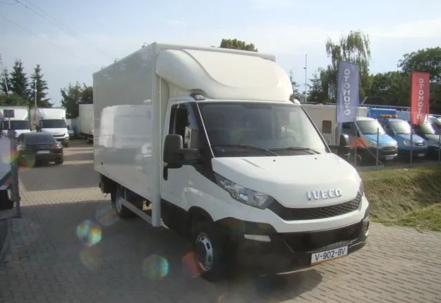 Iveco DAILY 40 C 15 3.0TDI 3.5T DMC WINDA 1000KG1000KG - شاحنة بصندوق مغلق: صورة 4 Iveco DAILY 40 C 15 3.0TDI 3.5T DMC WINDA 1000KG1000KG - شاحنة بصندوق مغلق: صورة 4