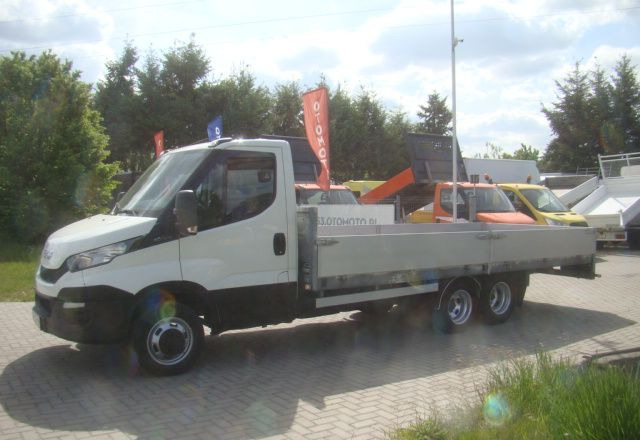 Iveco DAILY 40 C 17 3.0TDI CLIXSTAR PRAWOJAZDY E DO B 3400KGŁADOWNOŚCI - شاحنة توصيل مفتوحة: صورة 2 Iveco DAILY 40 C 17 3.0TDI CLIXSTAR PRAWOJAZDY E DO B 3400KGŁADOWNOŚCI - شاحنة توصيل مفتوحة: صورة 2